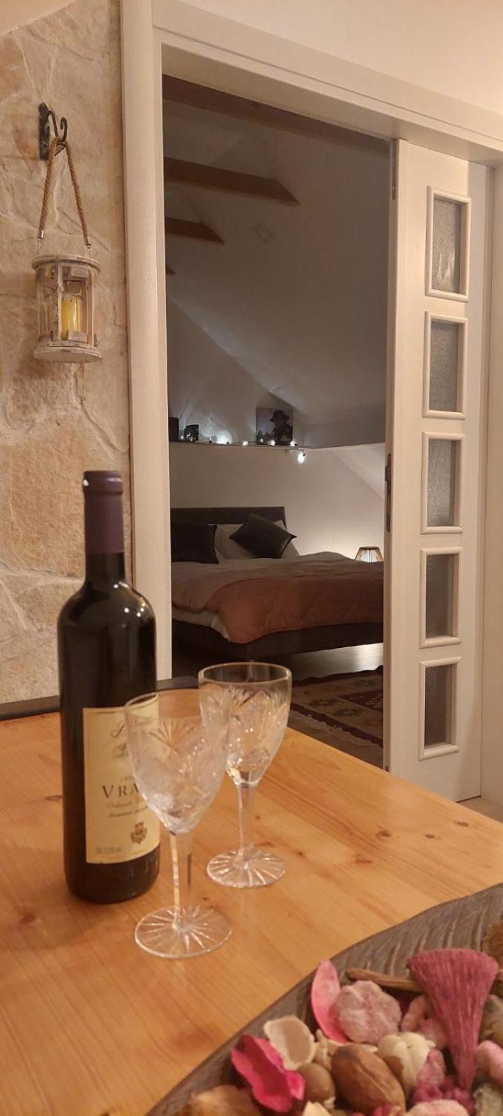 דירות Nikšić House 11 מראה חיצוני תמונה